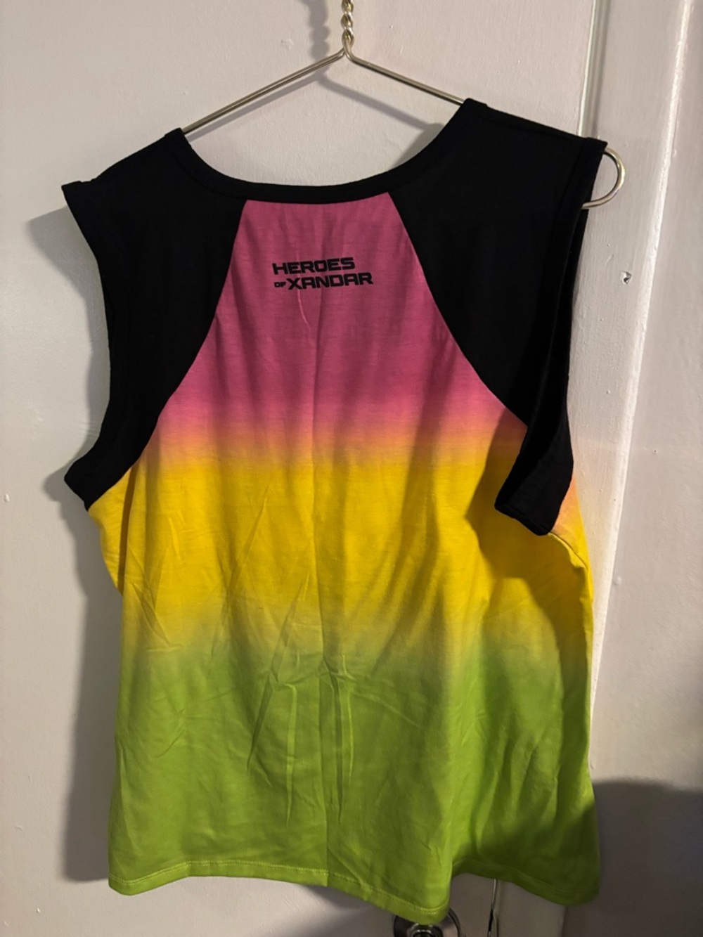Marvel Guardians of the Galaxy Tank Top XL Colorful Graphic Festival Tee
(934) - Picture 2 of 6